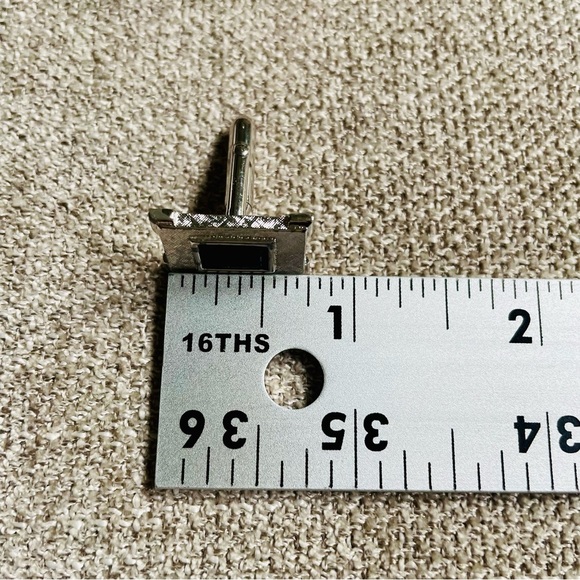 Swank 60’s/70’s Rectangular Silver Tone Black Onyx Cuff Links French Cuffs - Picture 7 of 7